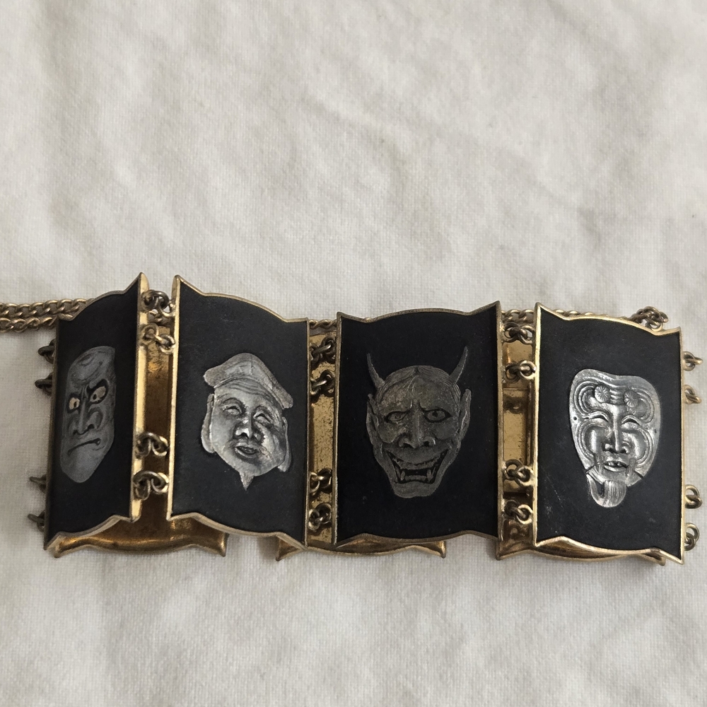 Vtg. Shakudo art deco gold/black/silver damascene Japanese mask bracelet. RARE.
